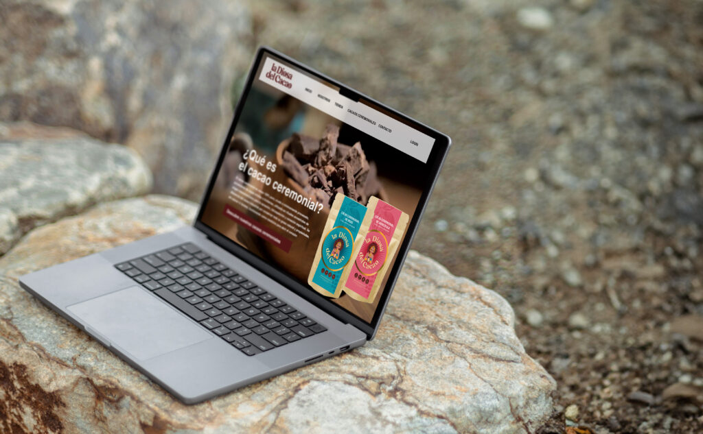 Aplicación de la identidad visual de La Diosa del Cacao en diseño web